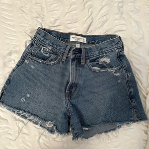 Abercrombie Boyfriend Jean Shorts
